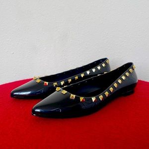 NEW Victoria Adames Chelsea Flats, Black, Gold Studds, Size 7/8 N
